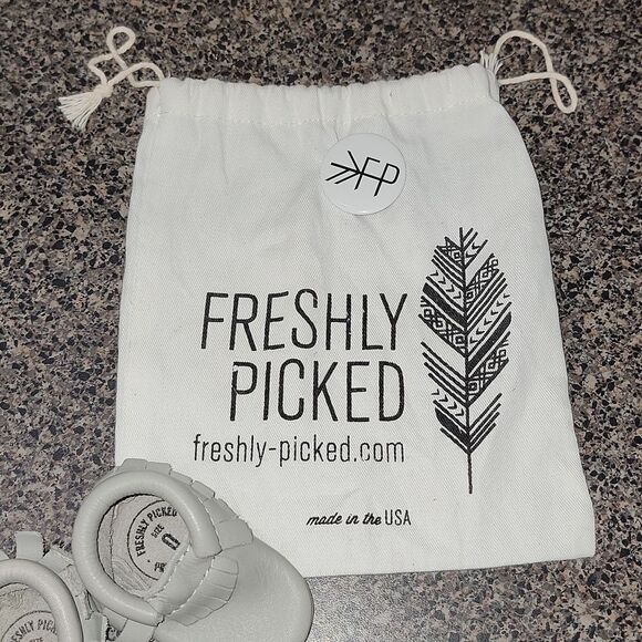 New Freshly Picked Slate Gray Soft Bottom Slip-on Moccasin Shoes Size 0 - Picture 5 of 9